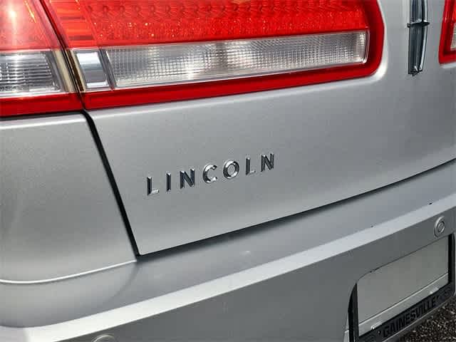 Thumbnail: 2010 Lincoln MKZ - 10