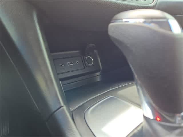 Thumbnail: 2020 Chevrolet Equinox - 30