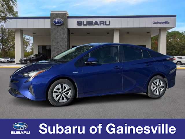 2017 Toyota Prius Four's photo