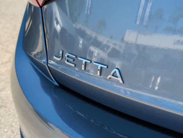 Thumbnail: 2023 Volkswagen Jetta - 11
