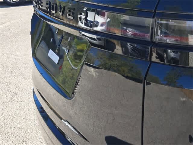 Thumbnail: 2025 Land Rover Range Rover Evoque - 12