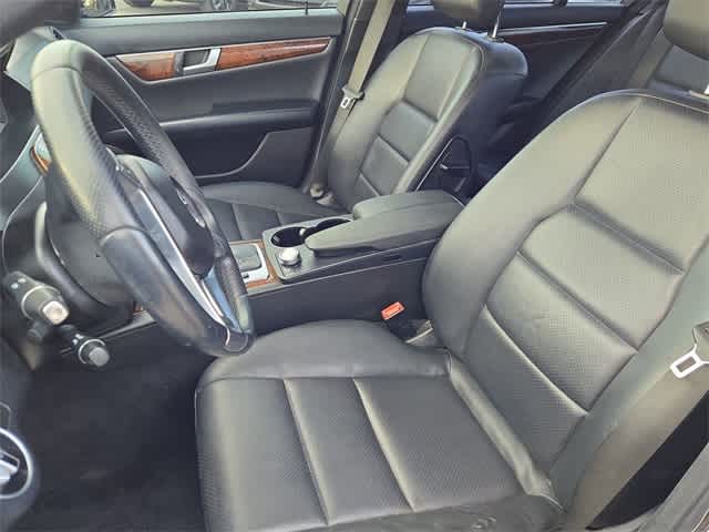 Thumbnail: 2014 Mercedes-Benz C-Class - 10