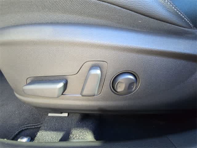 Thumbnail: 2022 Hyundai Kona - 15