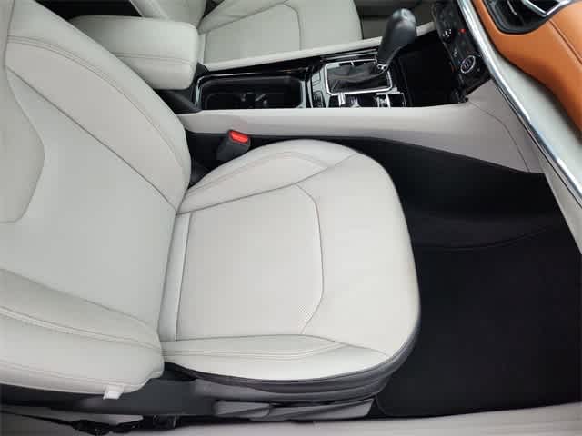 Thumbnail: 2022 Jeep Compass - 19