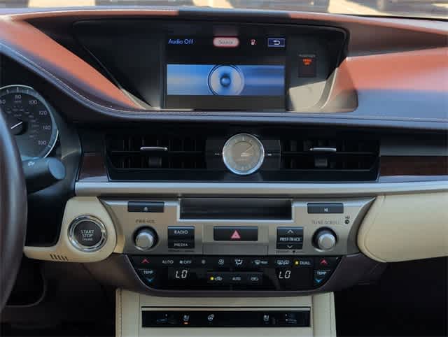 Thumbnail: 2016 Lexus ES - 27