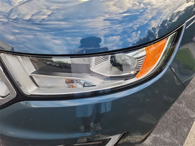 Thumbnail: 2016 Ford Edge - 3
