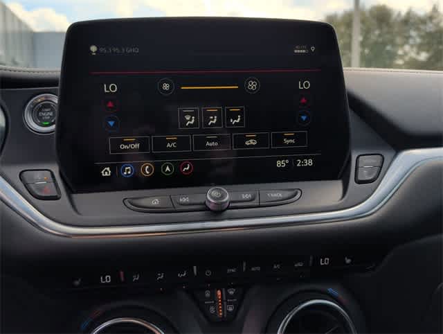 Thumbnail: 2023 Chevrolet Blazer - 23