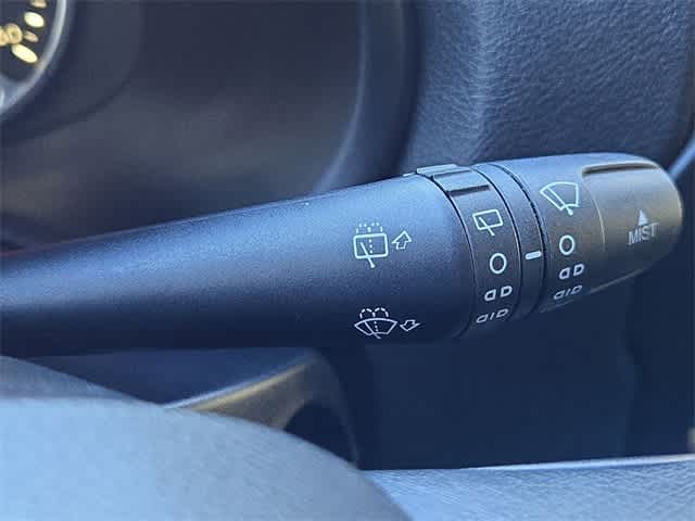 Thumbnail: 2016 Jeep Renegade - 25