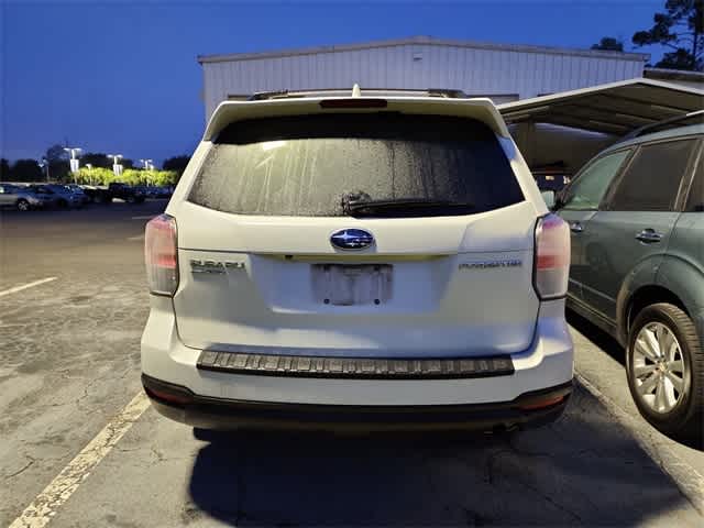 Thumbnail: 2018 Subaru Forester - 10