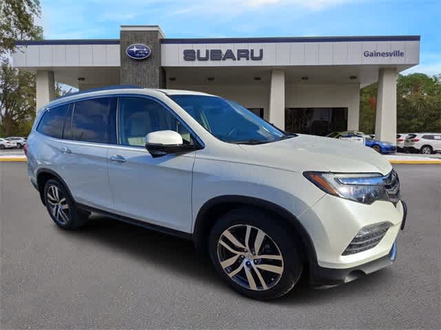 Thumbnail: 2017 Honda Pilot - 8