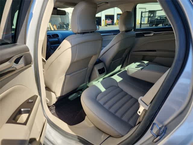 Thumbnail: 2019 Ford Fusion - 16