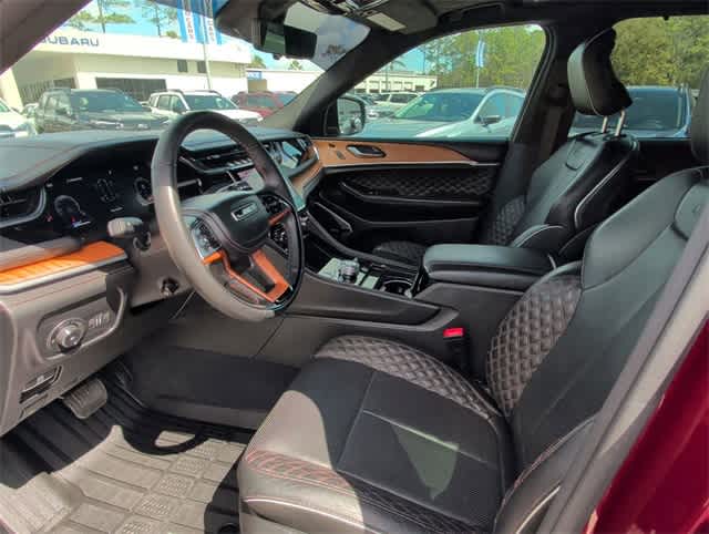 Thumbnail: 2023 Jeep Grand Cherokee L - 2