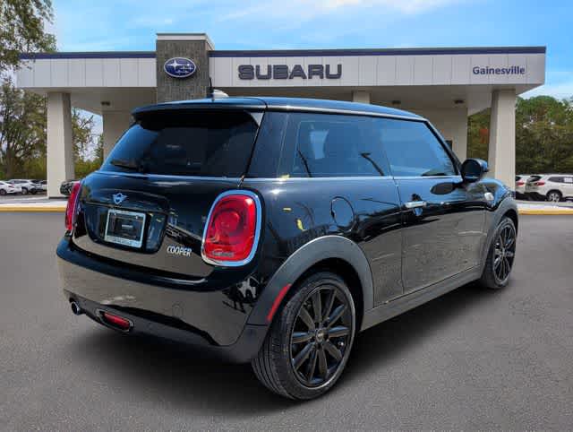 Thumbnail: 2020 MINI Cooper Hardtop - 6
