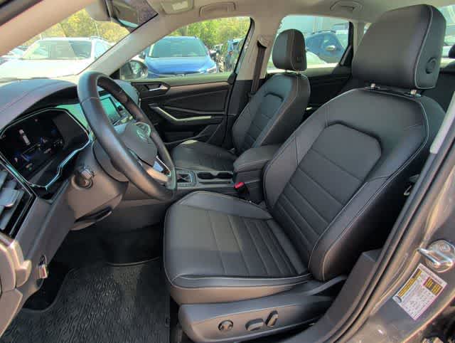 Thumbnail: 2023 Volkswagen Jetta - 13