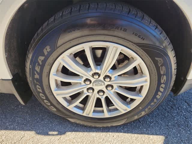 Thumbnail: 2017 Cadillac XT5 - 12