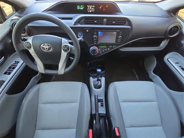 Thumbnail: 2012 Toyota Prius c - 13