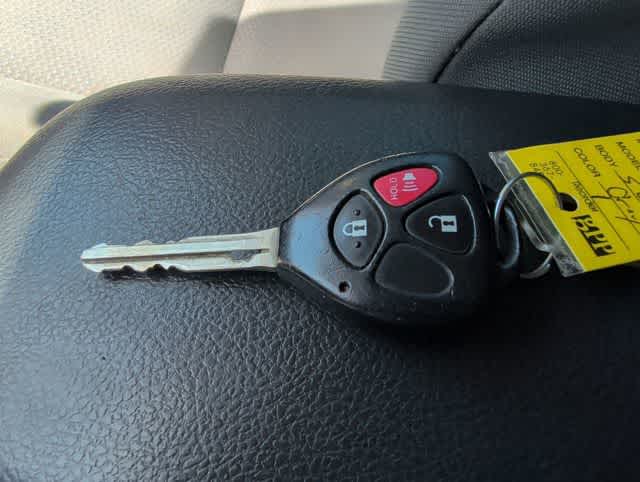 Thumbnail: 2009 Toyota Matrix - 26