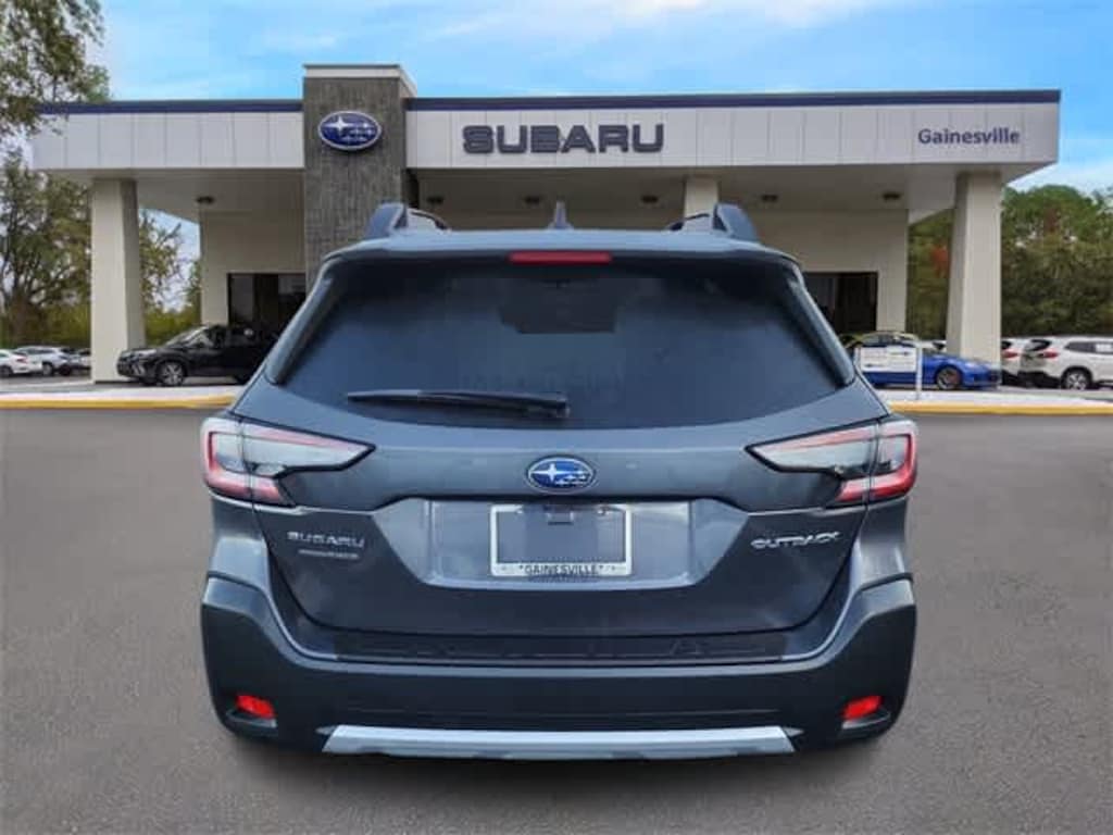 New 2025 Subaru Outback Limited SUV