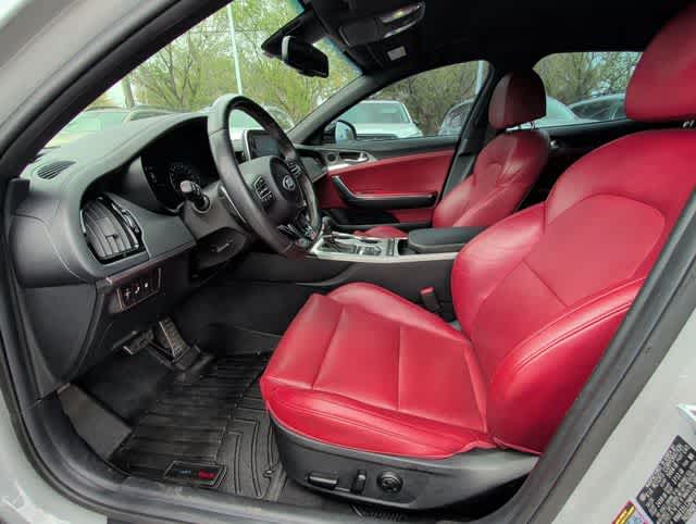 Thumbnail: 2021 Kia Stinger - 9