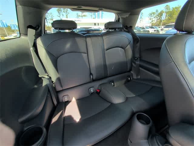 Thumbnail: 2020 MINI Cooper Hardtop - 17