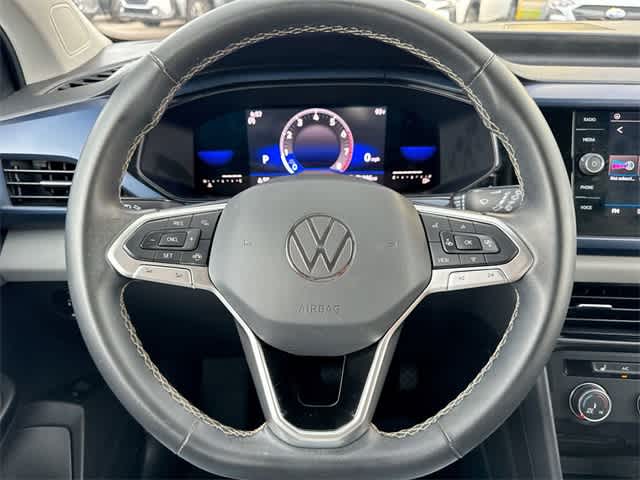 Thumbnail: 2022 Volkswagen Taos - 21