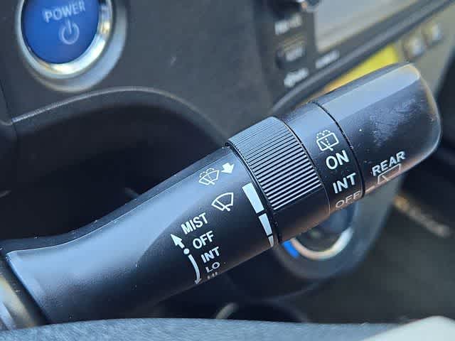 Thumbnail: 2012 Toyota Prius c - 24