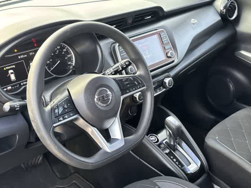 Used 2019 Nissan Kicks SV SUV