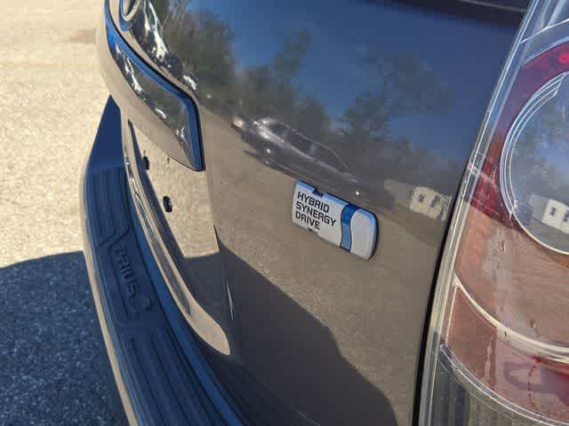 Thumbnail: 2012 Toyota Prius c - 11