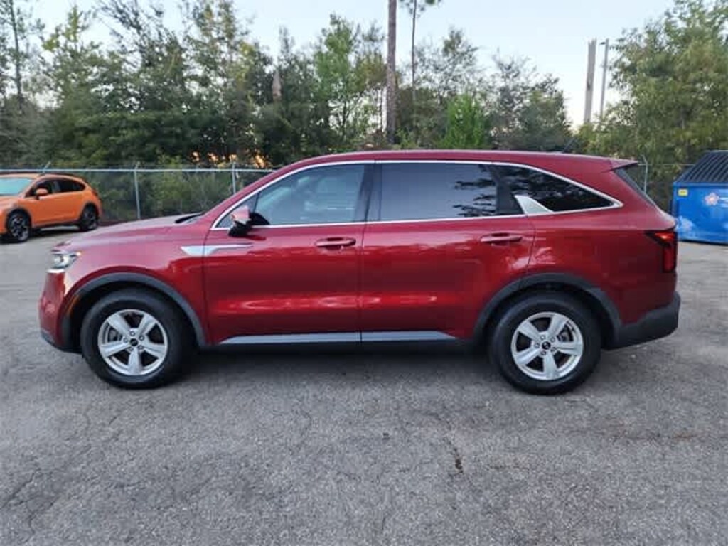 Used 2021 Kia Sorento LX SUV