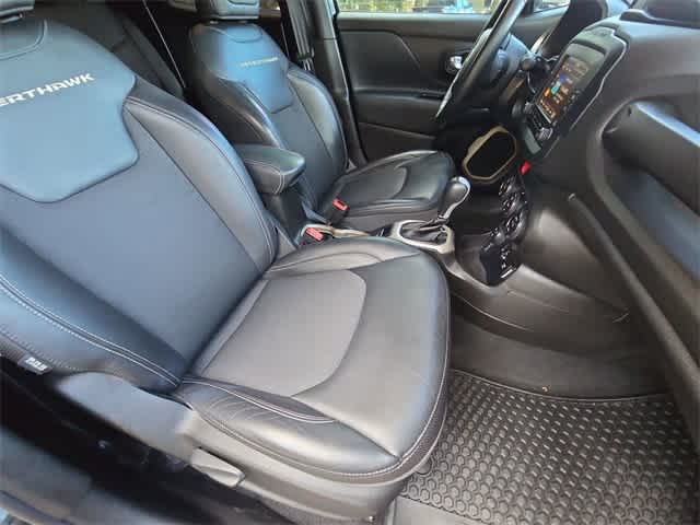 Thumbnail: 2017 Jeep Renegade - 20