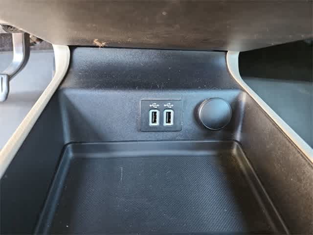 Thumbnail: 2019 Ford Fusion - 28