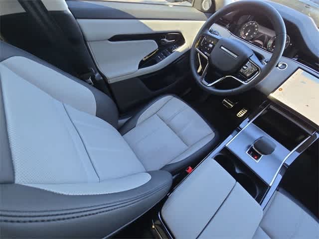 Thumbnail: 2025 Land Rover Range Rover Evoque - 15