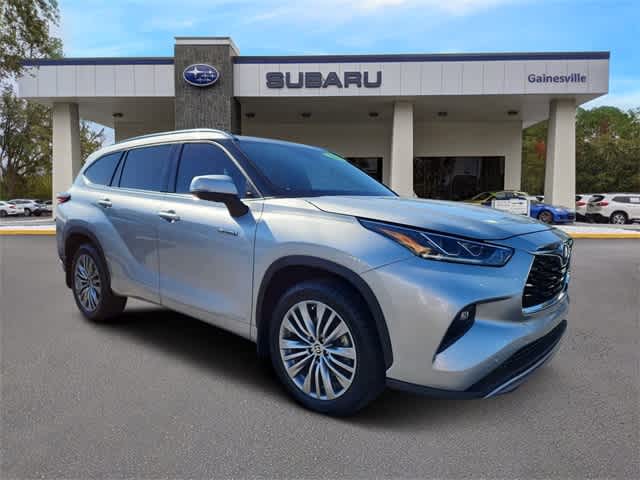 Thumbnail: 2021 Toyota Highlander - 7