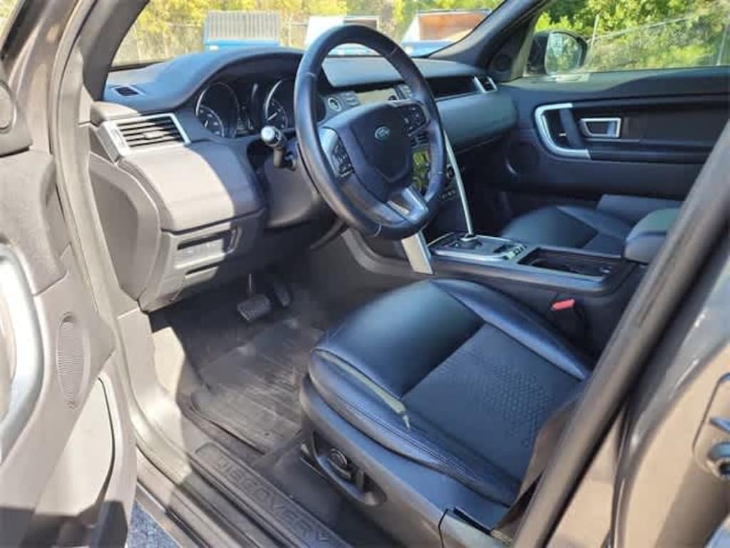 Used 2019 Land Rover Discovery Sport SE SUV