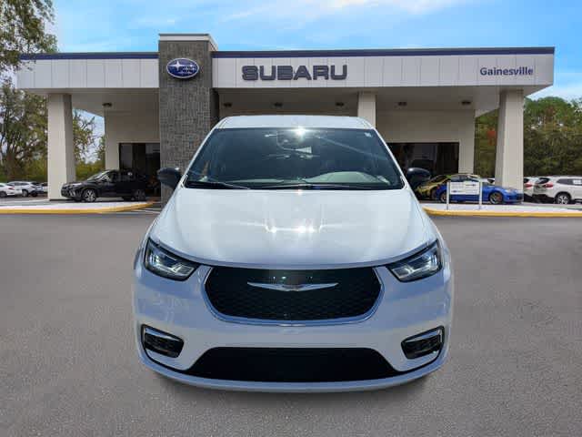 Thumbnail: 2024 Chrysler Pacifica - 9