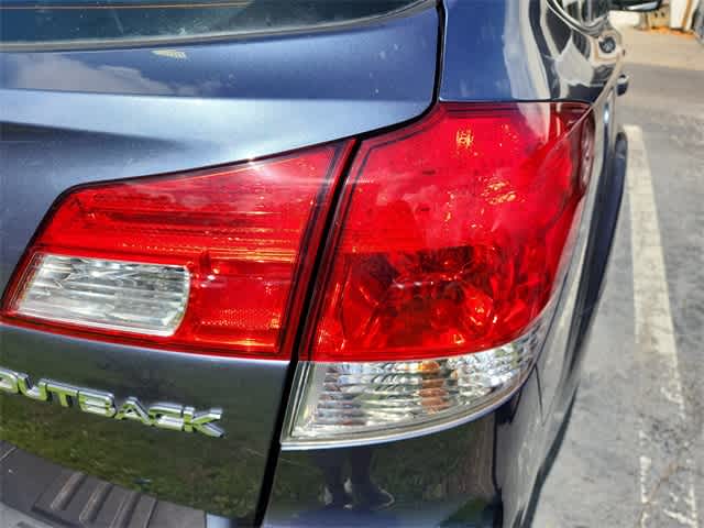 Thumbnail: 2013 Subaru Outback - 10