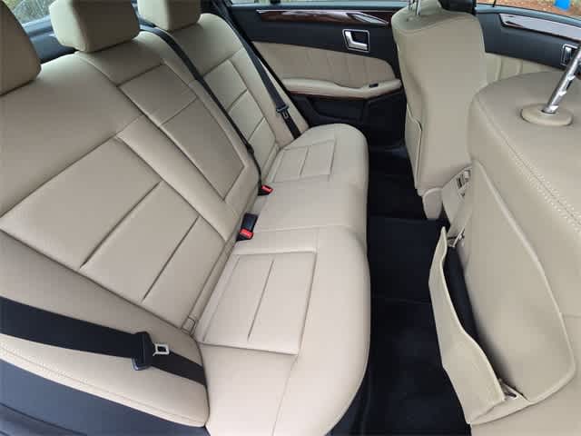 Thumbnail: 2013 Mercedes-Benz E-Class - 21