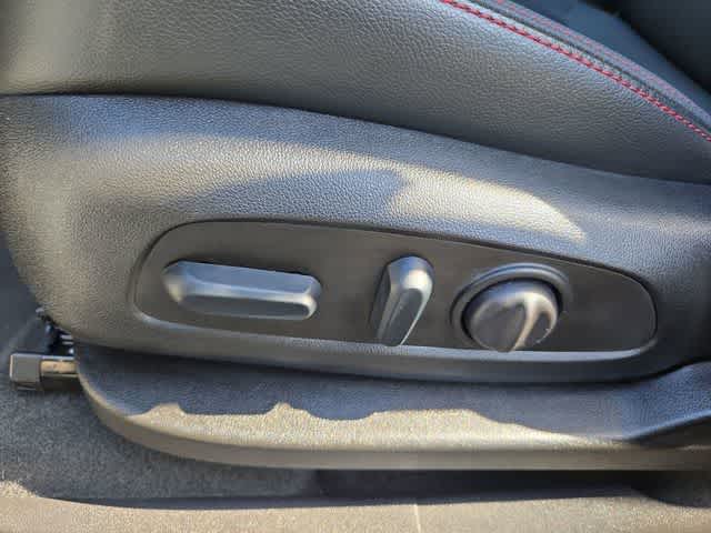 Thumbnail: 2023 Chevrolet Equinox - 16