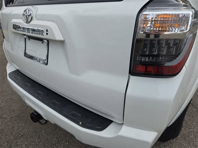 Thumbnail: 2024 Toyota 4Runner - 12