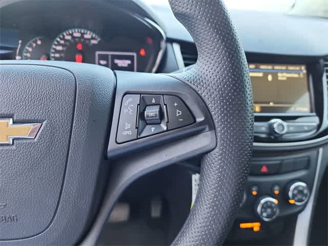 Thumbnail: 2019 Chevrolet Trax - 21