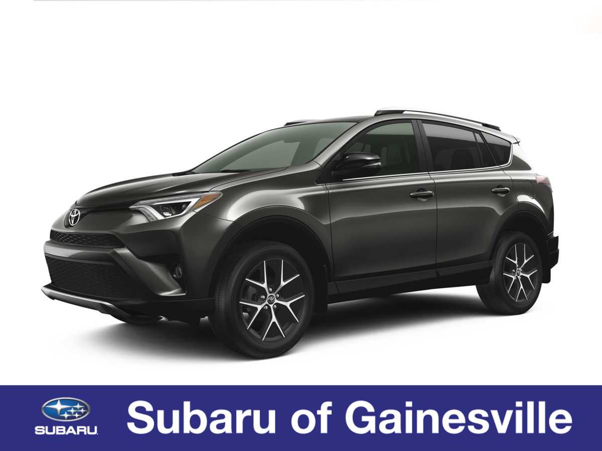 2018 Toyota RAV4 SE Hero Image