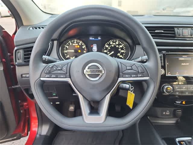 Thumbnail: 2019 Nissan Rogue Sport - 20