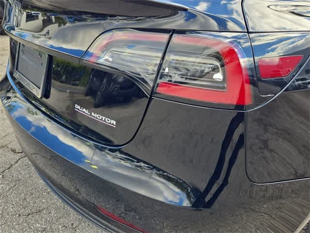 Thumbnail: 2020 Tesla Model 3 - 12