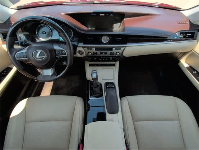 Thumbnail: 2016 Lexus ES - 13