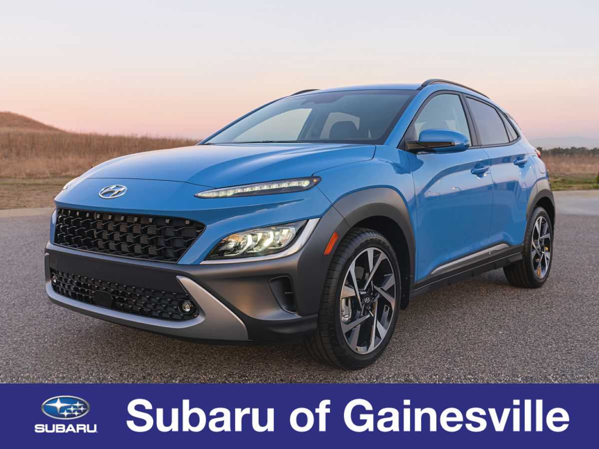 2022 Hyundai Kona Limited's photo