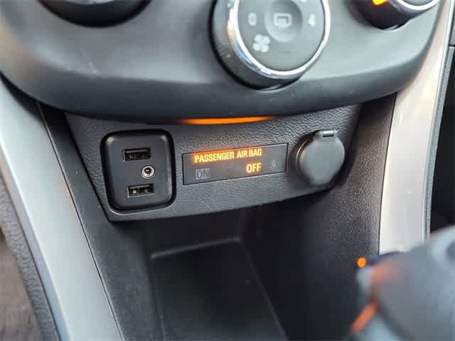 Thumbnail: 2019 Chevrolet Trax - 25
