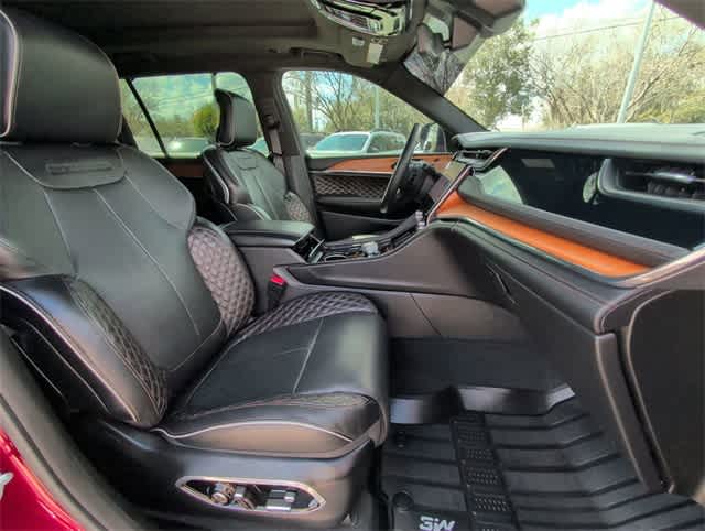 Thumbnail: 2023 Jeep Grand Cherokee L - 21