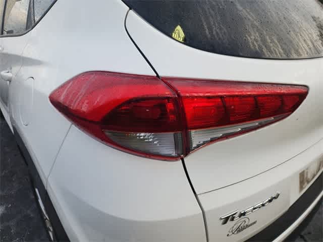 Thumbnail: 2016 Hyundai Tucson - 7