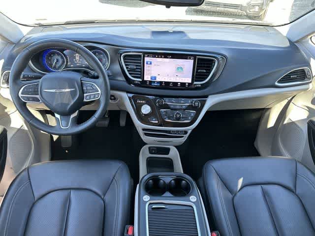 Thumbnail: 2024 Chrysler Pacifica - 12