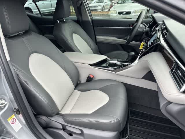 Thumbnail: 2018 Toyota Camry - 18